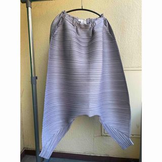 PLEATS PLEASE ISSEY MIYAKE(サルエルパンツ)のフリマアイテム一覧 PLEATS PLEASE ISSEY MIYAKE(サルエルパンツ)のフリマアイテム一覧