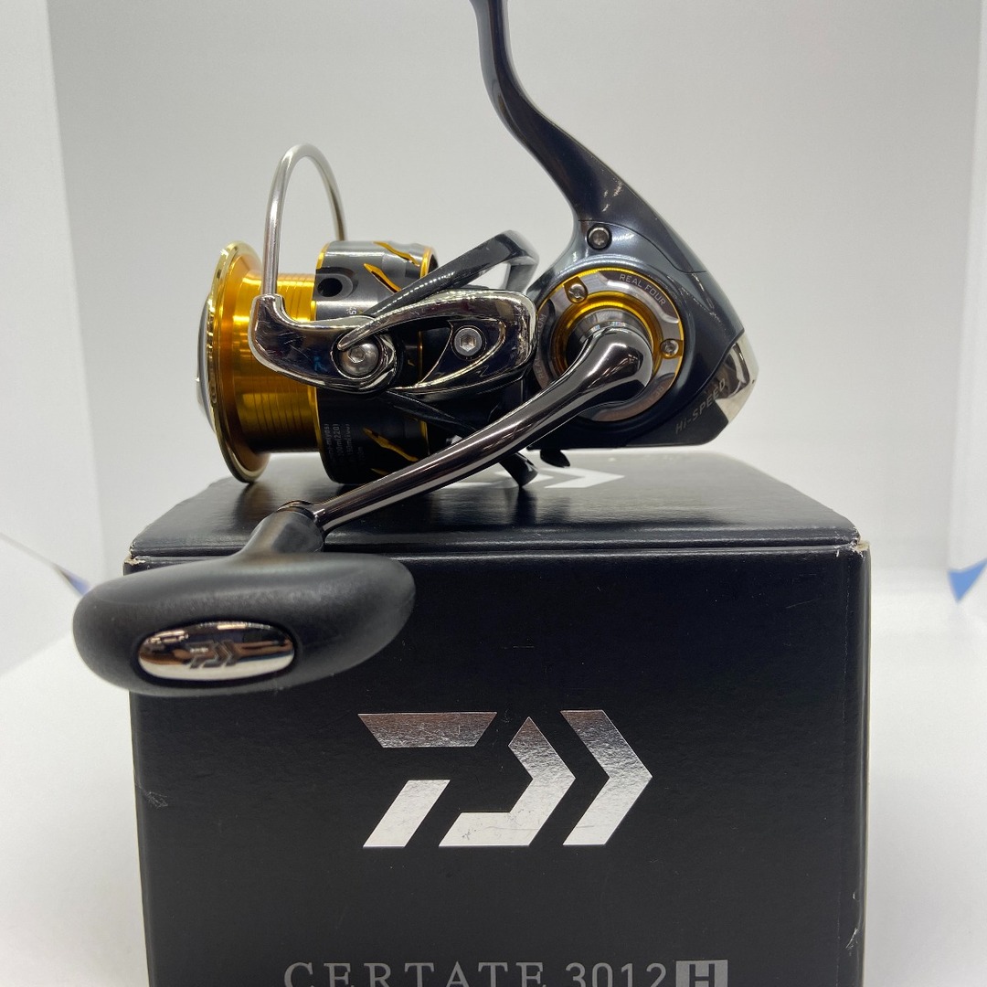 ΨΨDAIWA ダイワ スピニングリール 13セルテート 3012H 箱付き ΨΨDAIWA ダイワ スピニングリール 13セルテート 3012H 箱付き