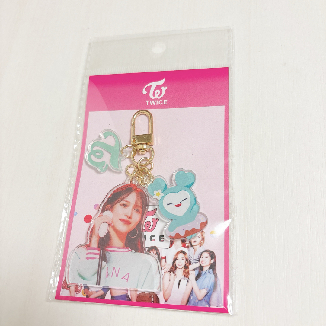 TWICE - TWICE アクリル キーホルダー ミナ MIVELY ミブリーの TWICE - TWICE アクリル キーホルダー ミナ MIVELY ミブリーの