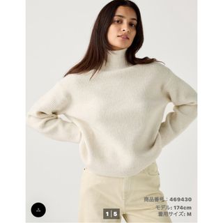 ユニクロ(UNIQLO)のスフレヤーンハイネックセーター(ニット/セーター)