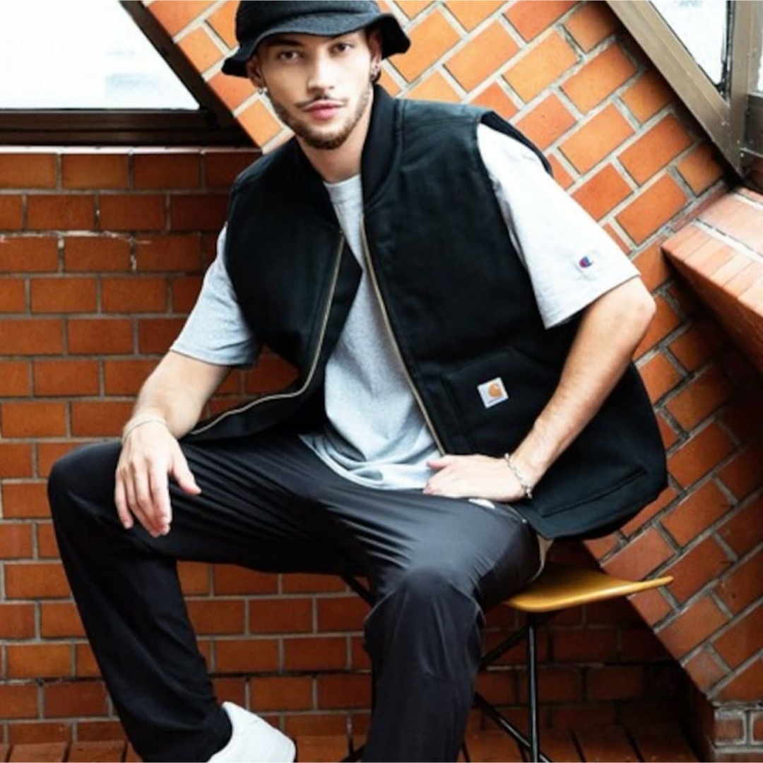 carhartt - 【新品・未使用】タグ付き Carhartt ダックベストの carhartt - 【新品・未使用】タグ付き Carhartt ダックベストの