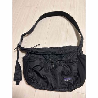 patagonia(ショルダーバッグ ・ ブラック/黒色系)のフリマ patagonia(ショルダーバッグ ・ ブラック/黒色系)のフリマ