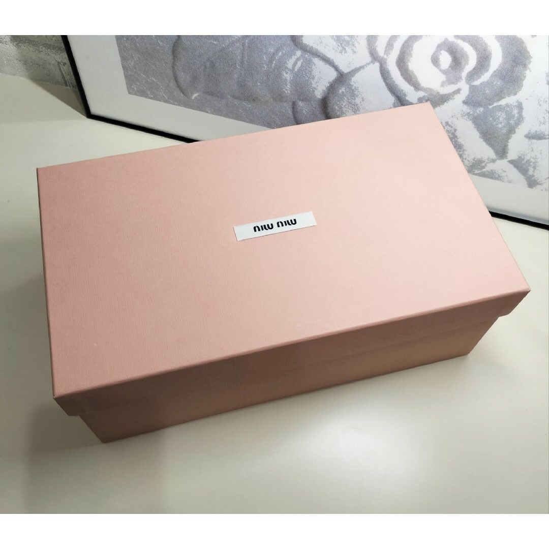MIU MIU - ミュウミュウ ビジュー スタッズ スエード スニーカー MIU MIU - ミュウミュウ ビジュー スタッズ スエード スニーカー