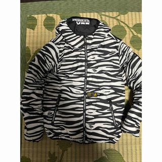 A BATHING APE(ダウンジャケット)のフリマアイテム一覧 A BATHING APE(ダウンジャケット)のフリマアイテム一覧