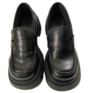 Loake - Loake タッセルローファー ドクターマーチン好きなら本物を是非!の通販 by plua2|ロークならラクマ Loake - Loake タッセルローファー ドクターマーチン好きなら本物を是非!の通販 by plua2|ロークならラクマ