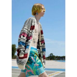 CELINE - 定価20万 カシミヤ100% 19AW セリーヌ カーディガン ニットの通販 by ntqq's shop|セリーヌならラクマ CELINE - 定価20万 カシミヤ100% 19AW セリーヌ カーディガン ニットの通販 by ntqq's shop|セリーヌならラクマ