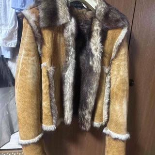 DOLCE&GABBANA(毛皮/ファーコート)のフリマアイテム一覧 DOLCE&GABBANA(毛皮/ファーコート)のフリマアイテム一覧