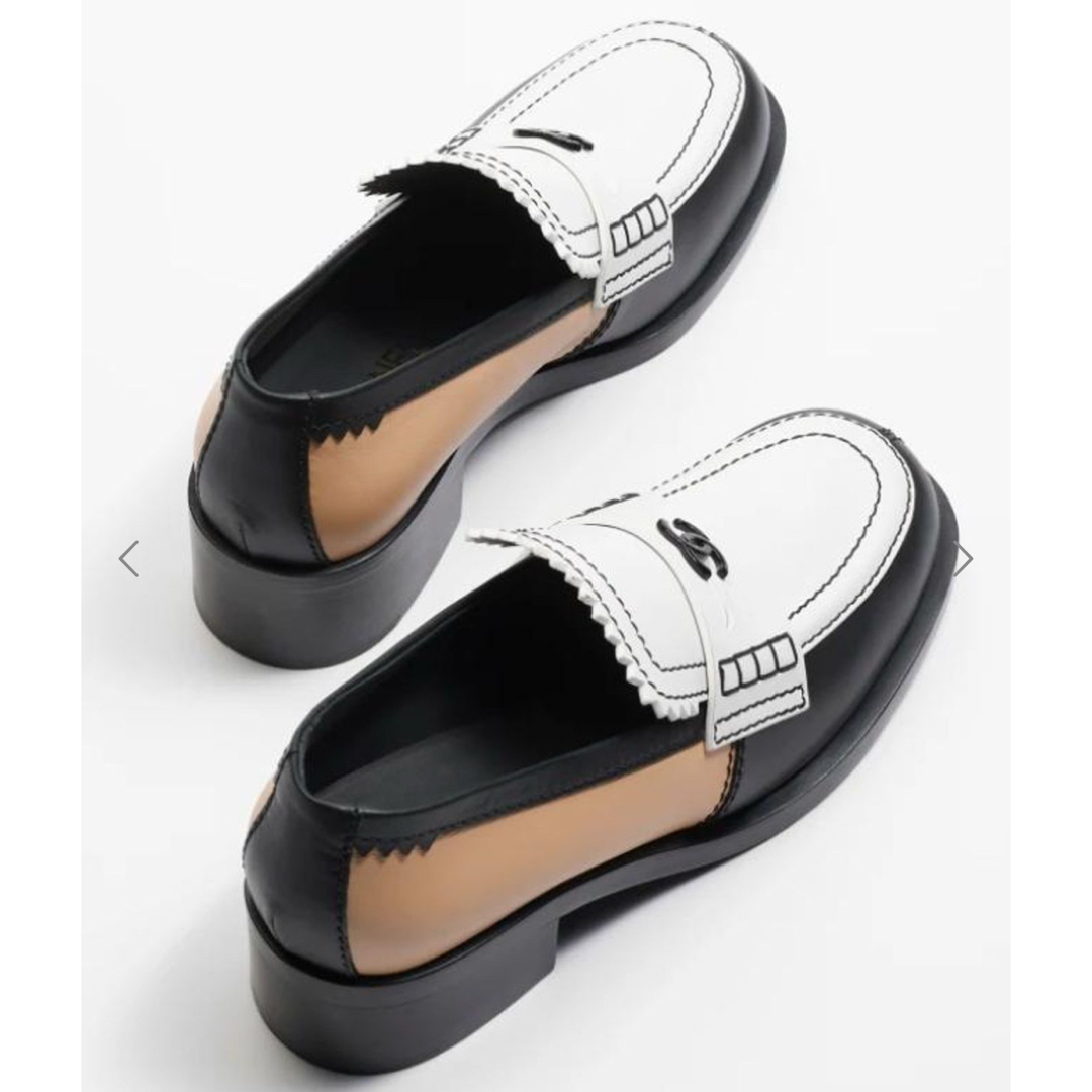 CHANEL - 2024 AW【CHANEL】モカシン カーフスキン G45180⭐︎36 CHANEL - 2024 AW【CHANEL】モカシン カーフスキン G45180⭐︎36