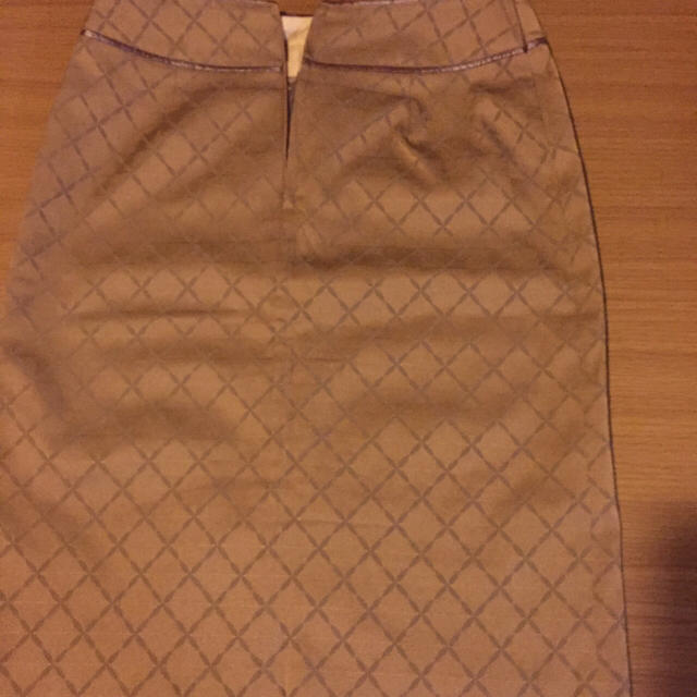23区(ニジュウサンク)の組曲 スカート2 オンワード樫山 レディースのスカート(ひざ丈スカート)の商品写真