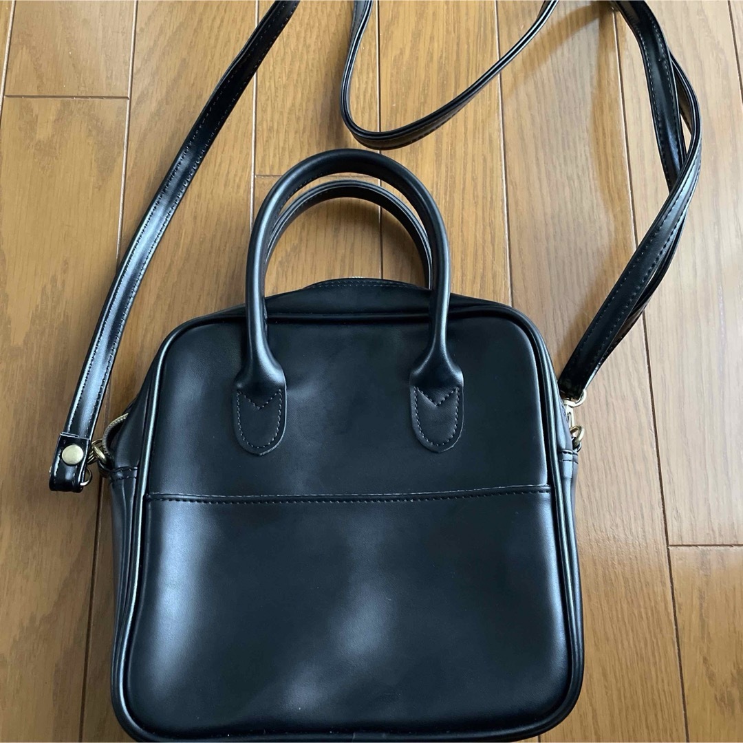 POIK★mini square tote bag★黒★バッグ レディースのバッグ(ショルダーバッグ)の商品写真