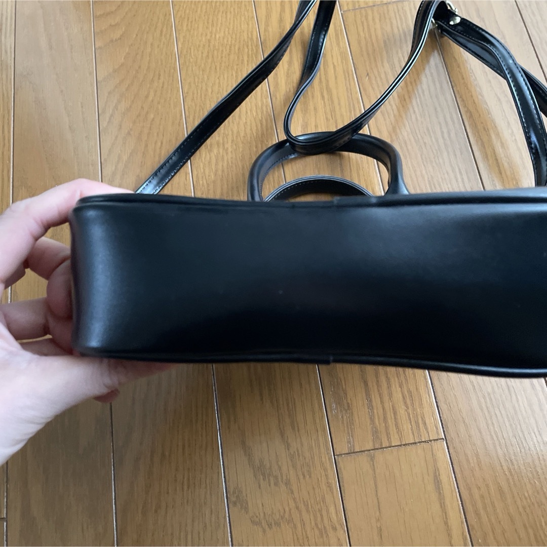 POIK★mini square tote bag★黒★バッグ レディースのバッグ(ショルダーバッグ)の商品写真