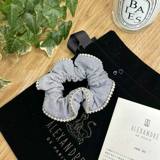ALEXANDRE DE PARIS(ヘアゴム/シュシュ)のフリマアイテム一覧 ALEXANDRE DE PARIS(ヘアゴム/シュシュ)のフリマアイテム一覧