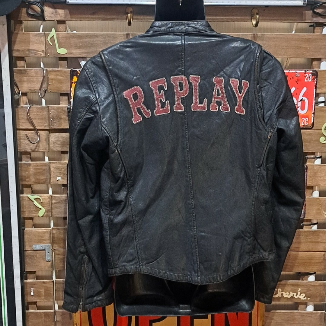 REPLAY リプレイ レザーロゴパッチ シングルライダース REPLAY リプレイ レザーロゴパッチ シングルライダース