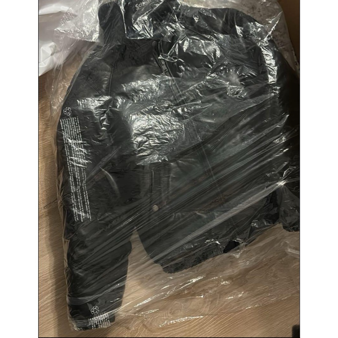Supreme - Supreme Schott Chevron Leather Puffer Lの通販 by Supreme - Supreme Schott Chevron Leather Puffer Lの通販 by
