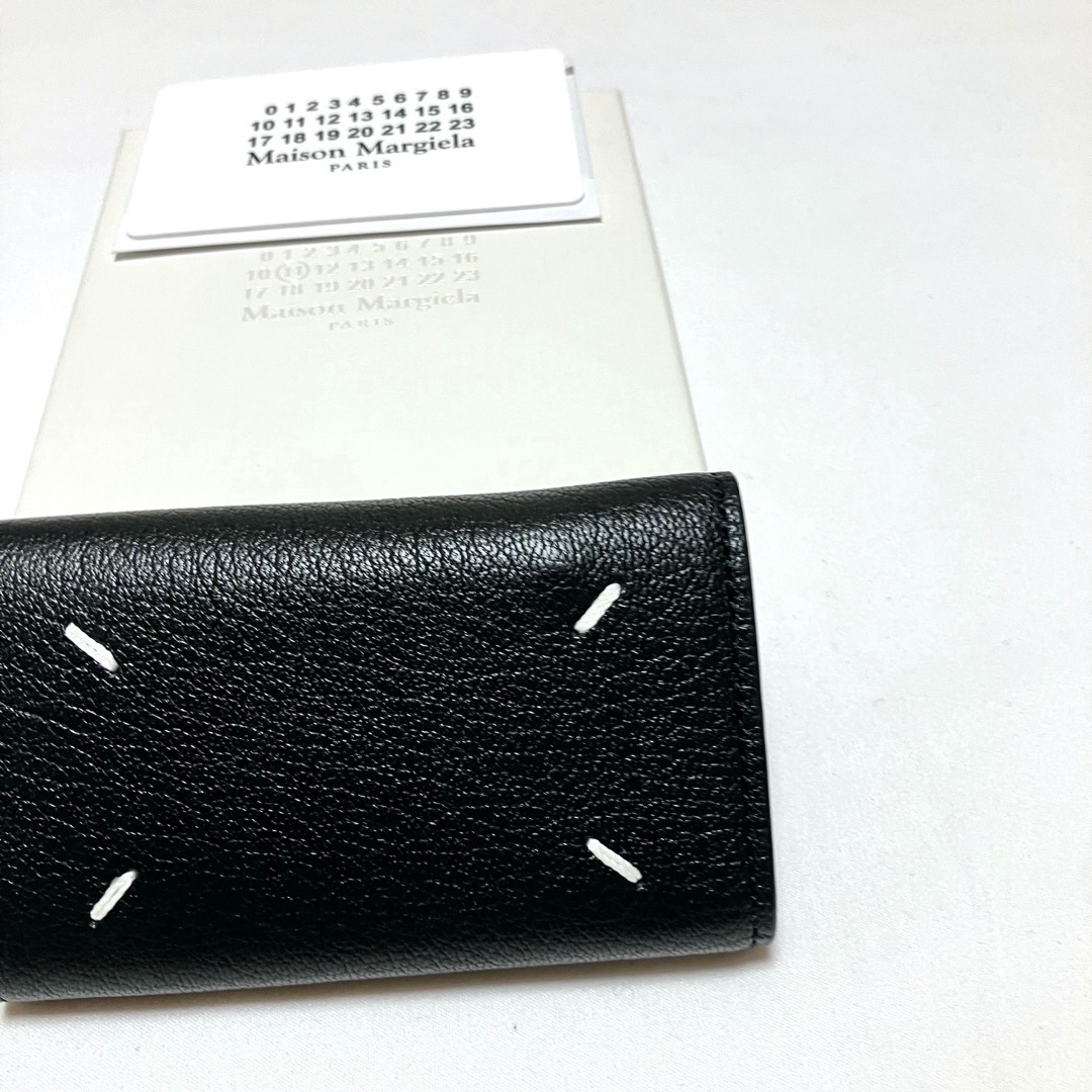 新品 マルジェラ 24ss キーケース 小物 ブラック 黒色 7211 新品 マルジェラ 24ss キーケース 小物 ブラック 黒色 7211
