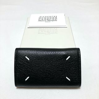 メゾン マルジェラ MAISON MARGIELA MAISON MARGIELA 11 キーケース SA3UA0004 P4745  （T8013/ブラック） - ファッション通販 MAGASEEK(マガシーク)