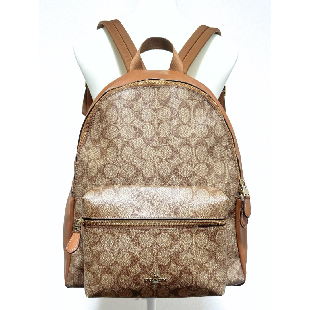 美品使用2.3回Coachロゴシグネチャーリュックサックキャメル 美品使用2.3回Coachロゴシグネチャーリュックサックキャメル