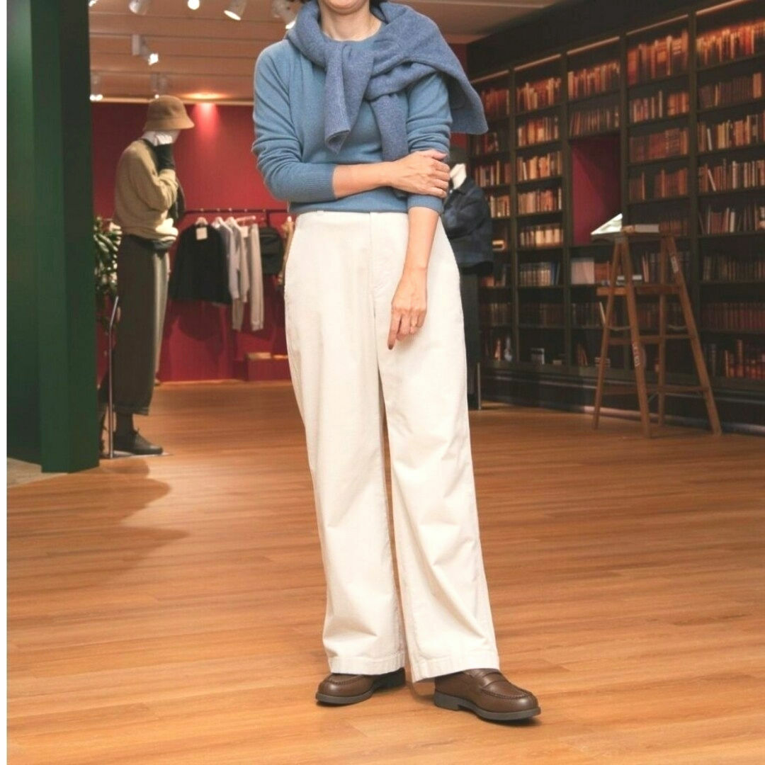 UNIQLO - ユニクロ 2024年秋冬 カシミヤクルーネックセーターの UNIQLO - ユニクロ 2024年秋冬 カシミヤクルーネックセーターの