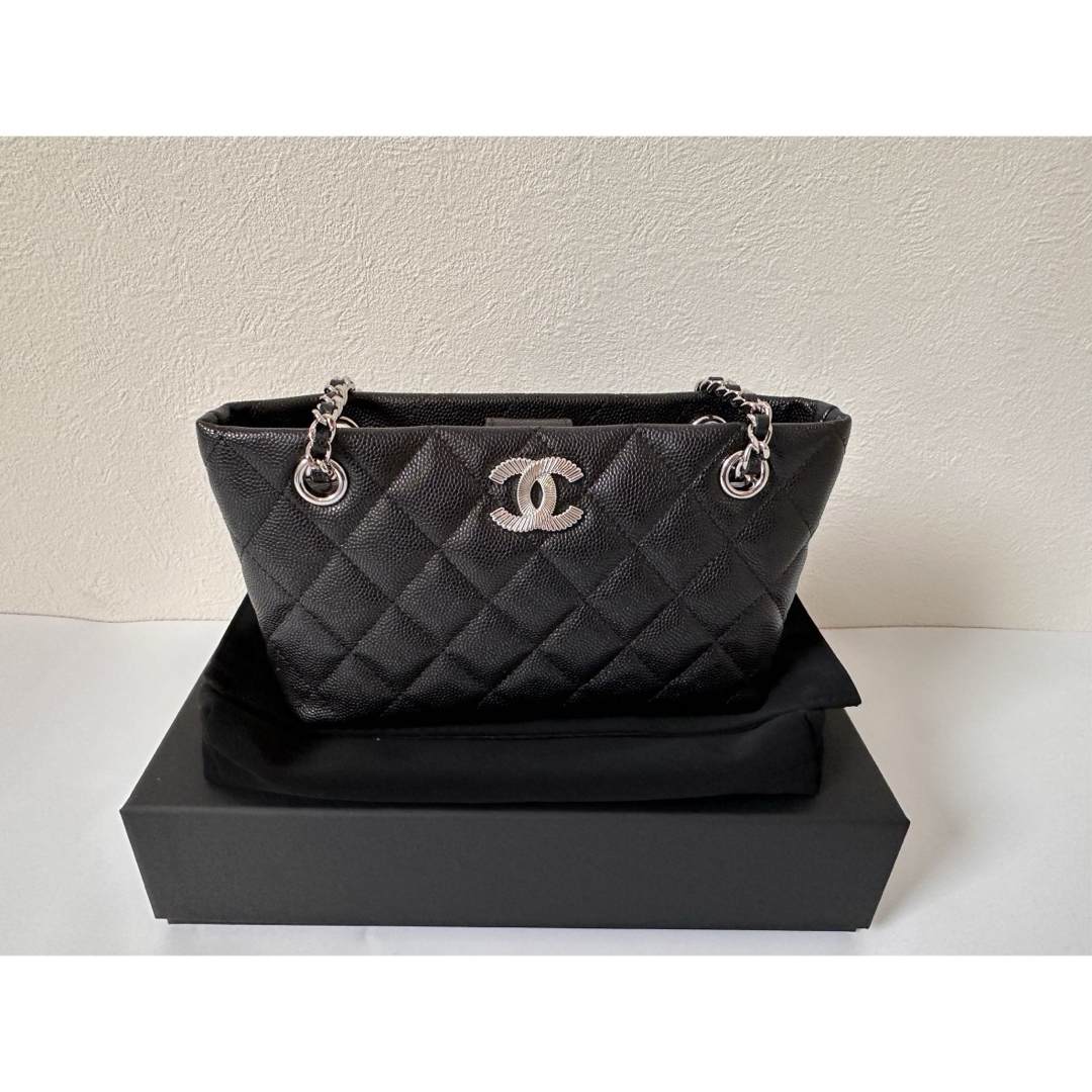 CHANEL - 最終価格 新品 CHANEL チェーンクラッチ チェーン CHANEL - 最終価格 新品 CHANEL チェーンクラッチ チェーン