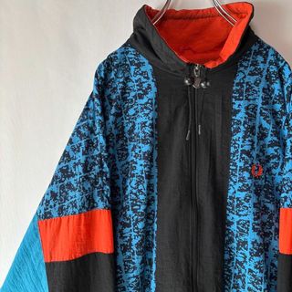 FRED PERRY(ナイロンジャケット)のフリマアイテム一覧 FRED PERRY(ナイロンジャケット)のフリマアイテム一覧