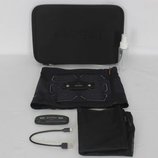 SIXPAD - SIXPAD シックスパッド 正規 充電器の通販 by momo SIXPAD - SIXPAD シックスパッド 正規 充電器の通販 by momo