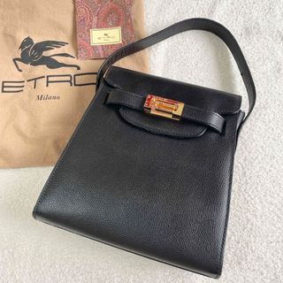 ETRO(バッグ ・ ブラック/黒色系)のフリマアイテム一覧 ETRO(バッグ ・ ブラック/黒色系)のフリマアイテム一覧
