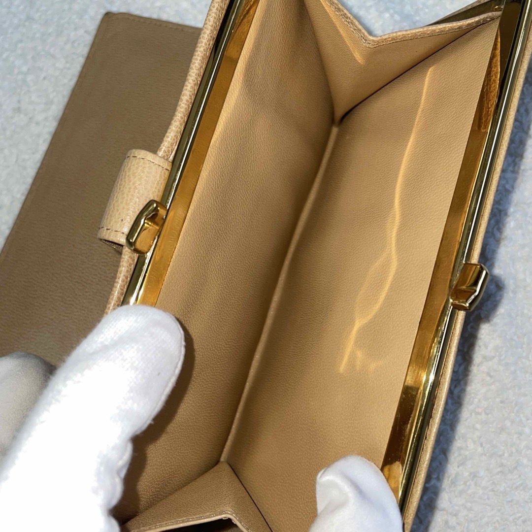 極美品 箱付 イヴサンローラン 三つ折り長財布 がま口 レザー 極美品 箱付 イヴサンローラン 三つ折り長財布 がま口 レザー