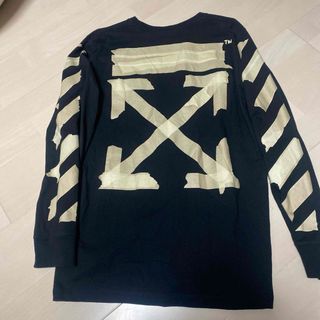 Off-White(Tシャツ/カットソー(七分/長袖))のフリマアイテム一覧 Off-White(Tシャツ/カットソー(七分/長袖))のフリマアイテム一覧