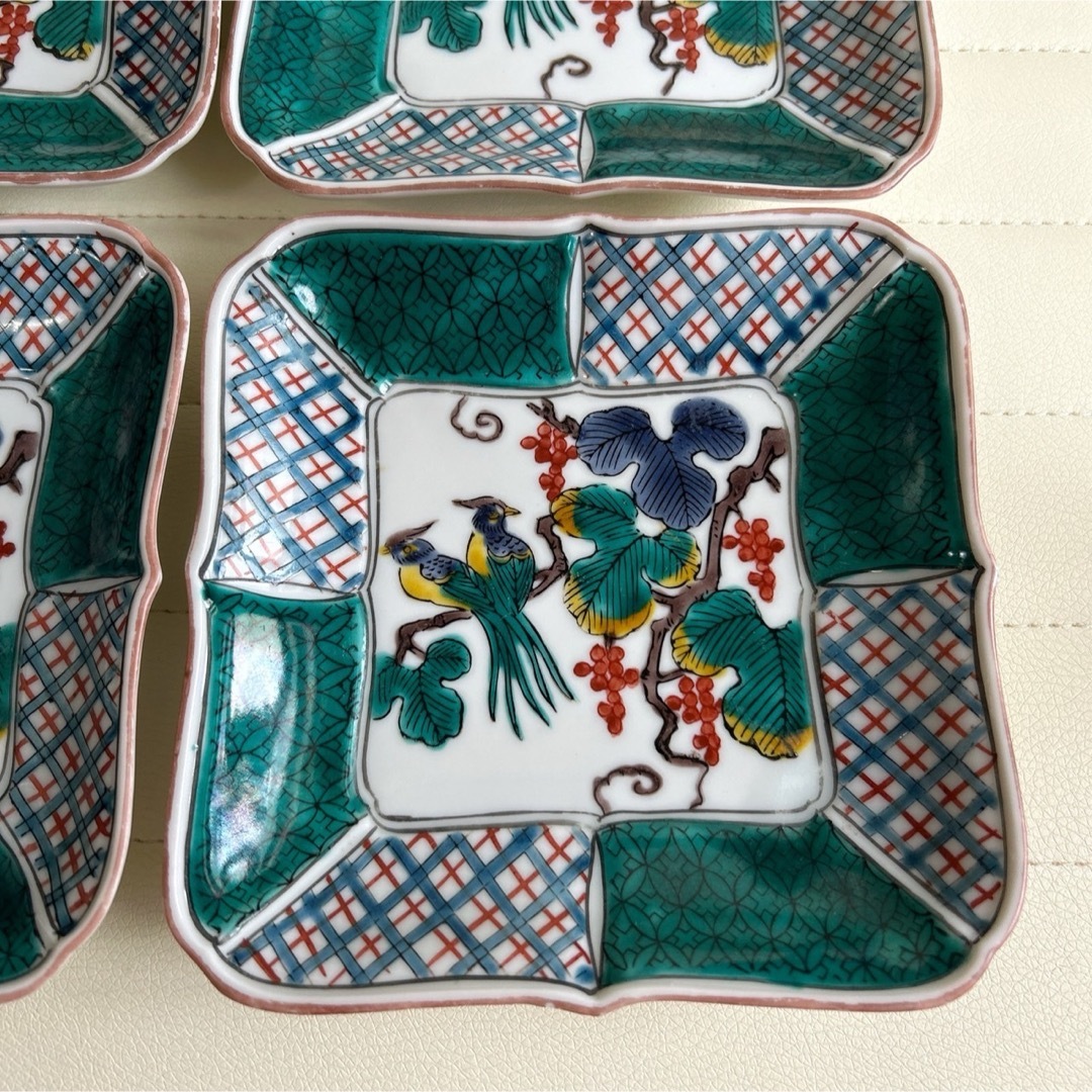 九谷青窯 - 九谷焼 角福 角皿 4枚セット 花鳥図 色絵 中皿 銘々 九谷青窯 - 九谷焼 角福 角皿 4枚セット 花鳥図 色絵 中皿 銘々