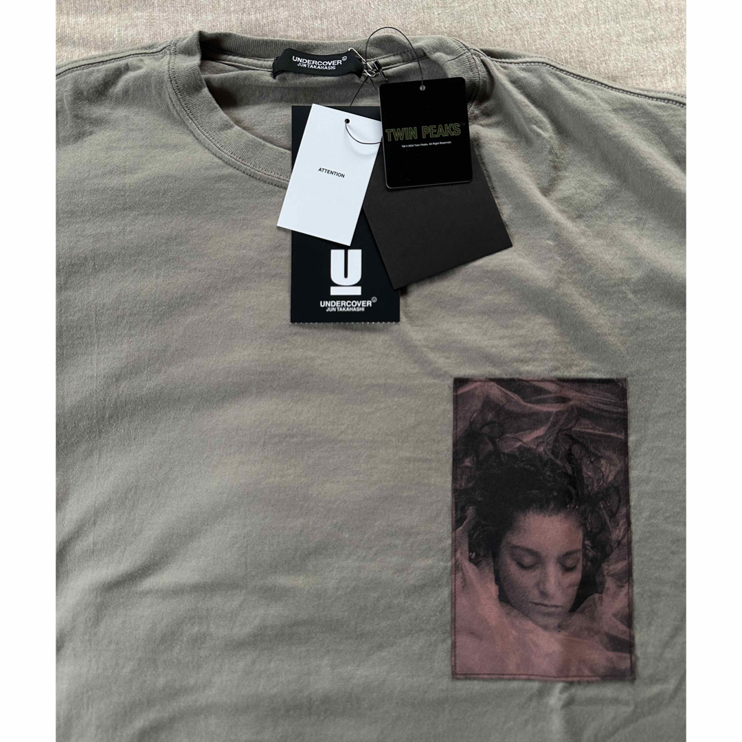 UNDERCOVER - 24AW新品 UNDERCOVER TWIN PEAKS ロング Tシャツの UNDERCOVER - 24AW新品 UNDERCOVER TWIN PEAKS ロング Tシャツの