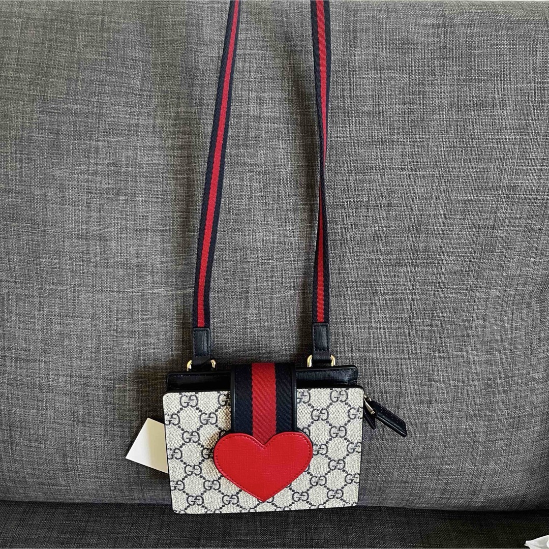 GUCCI - GUCCI グッチ チルドレン GGロゴ ハート ショルダー GUCCI - GUCCI グッチ チルドレン GGロゴ ハート ショルダー