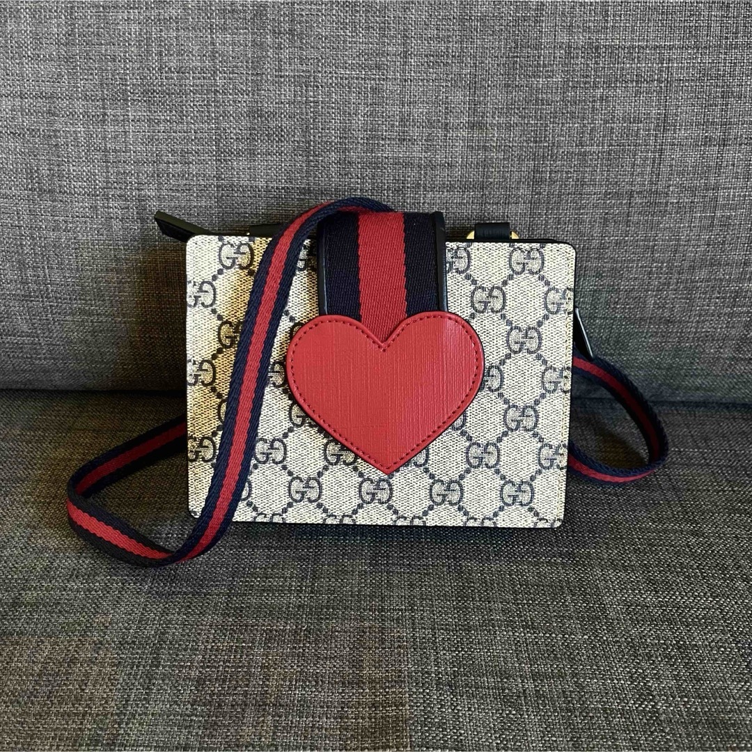 GUCCI - GUCCI グッチ チルドレン GGロゴ ハート ショルダー GUCCI - GUCCI グッチ チルドレン GGロゴ ハート ショルダー