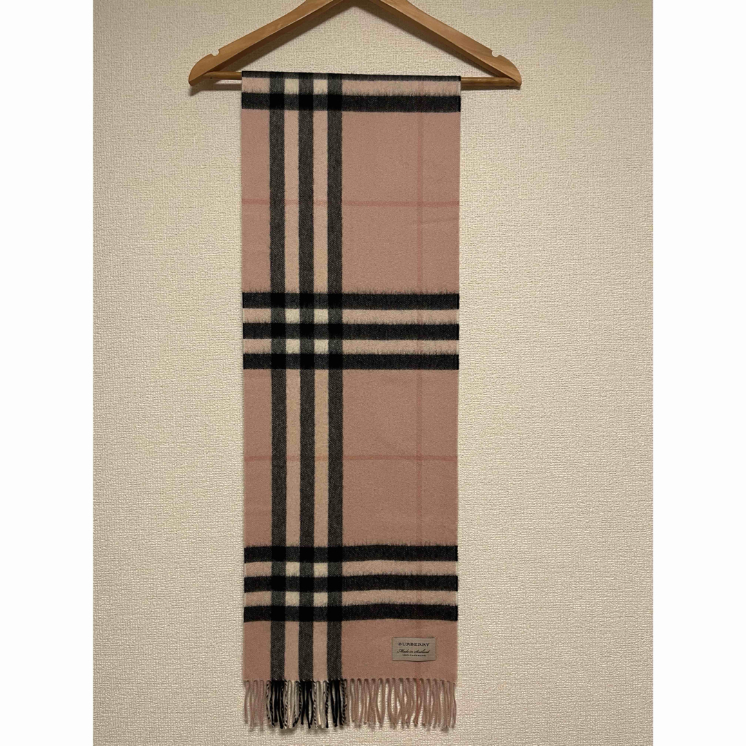 BURBERRY バーバリー マフラー カシミア100% ピンク系 未使用に近い BURBERRY バーバリー マフラー カシミア100% ピンク系 未使用に近い