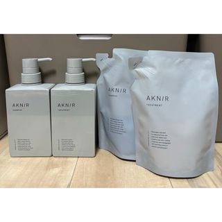 ＊未使用＊AKNIR アクニー　薬用ヘアシャンプー＆トリートメント＊詰め替え付き(シャンプー/コンディショナーセット)
