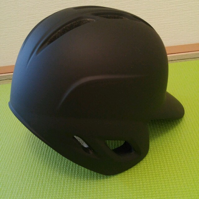 硬式野球ヘルメット　ZETT   スポーツ/アウトドアの野球(防具)の商品写真