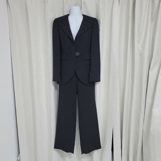 EMPORIO ARMANI(スーツ)のフリマアイテム一覧 EMPORIO ARMANI(スーツ)のフリマアイテム一覧