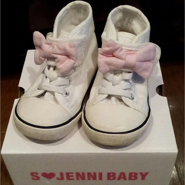 JENNI(ジェニィ)のJENNI／スニーカー14cm キッズ/ベビー/マタニティのベビー靴/シューズ(~14cm)(スニーカー)の商品写真