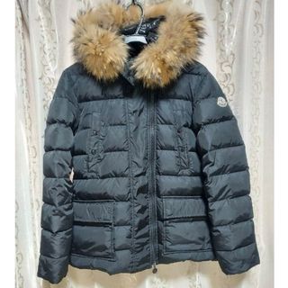 MONCLER(ダウンジャケット ・ ブラック/黒色系)のフリマ MONCLER(ダウンジャケット ・ ブラック/黒色系)のフリマ