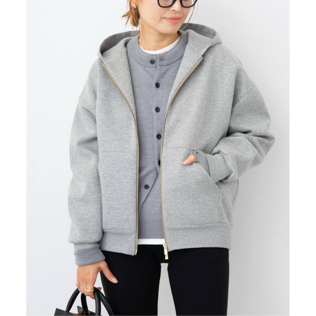 Oversized ジップ フーディー Oversized ジップ フーディー