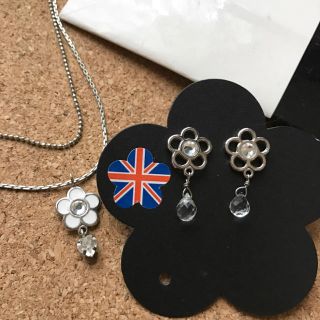 マリークワント(MARY QUANT)の【 MARYQUANT 】ネックレス ピアス セット(ピアス)