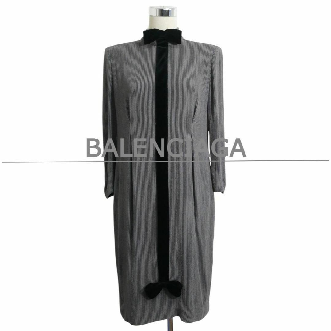 BALENCIAGA イタリア製 ストライプ柄 リボン 長袖 膝丈 BALENCIAGA イタリア製 ストライプ柄 リボン 長袖 膝丈