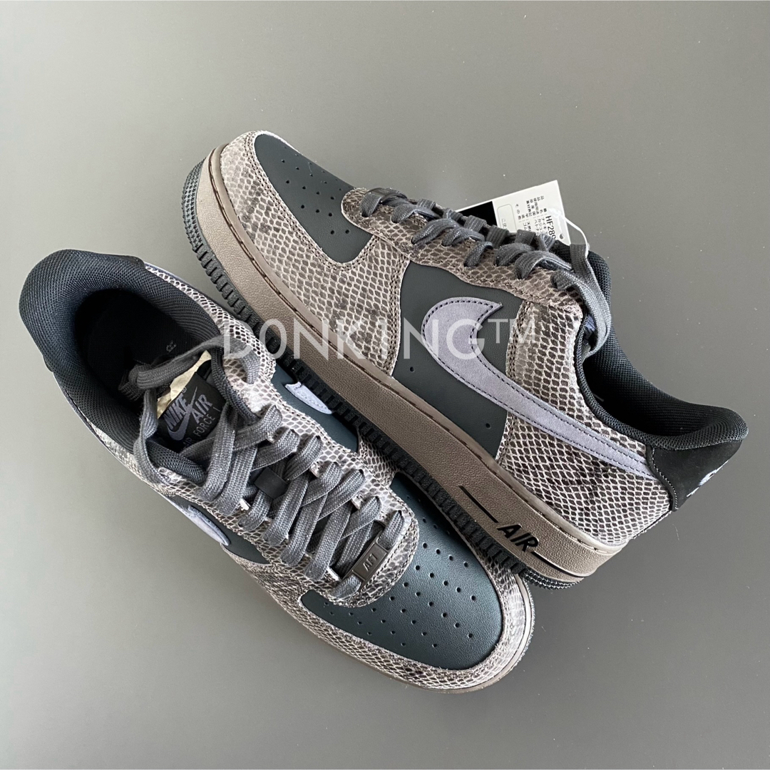 NIKE - NIKE AIR FORCE 1 パイソン 黒蛇 ブラックスネーク 27.5 NIKE - NIKE AIR FORCE 1 パイソン 黒蛇 ブラックスネーク 27.5