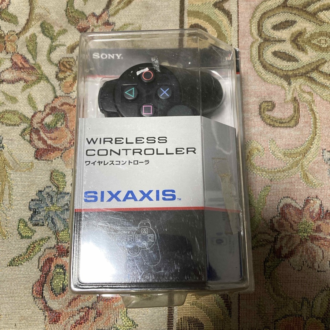 SONY(ソニー)のSony新品未開封品ps3コントローラーSIXAXISブラック エンタメ/ホビーのゲームソフト/ゲーム機本体(家庭用ゲーム機本体)の商品写真