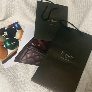 BERLUTI(ショップ袋)のフリマアイテム一覧 BERLUTI(ショップ袋)のフリマアイテム一覧