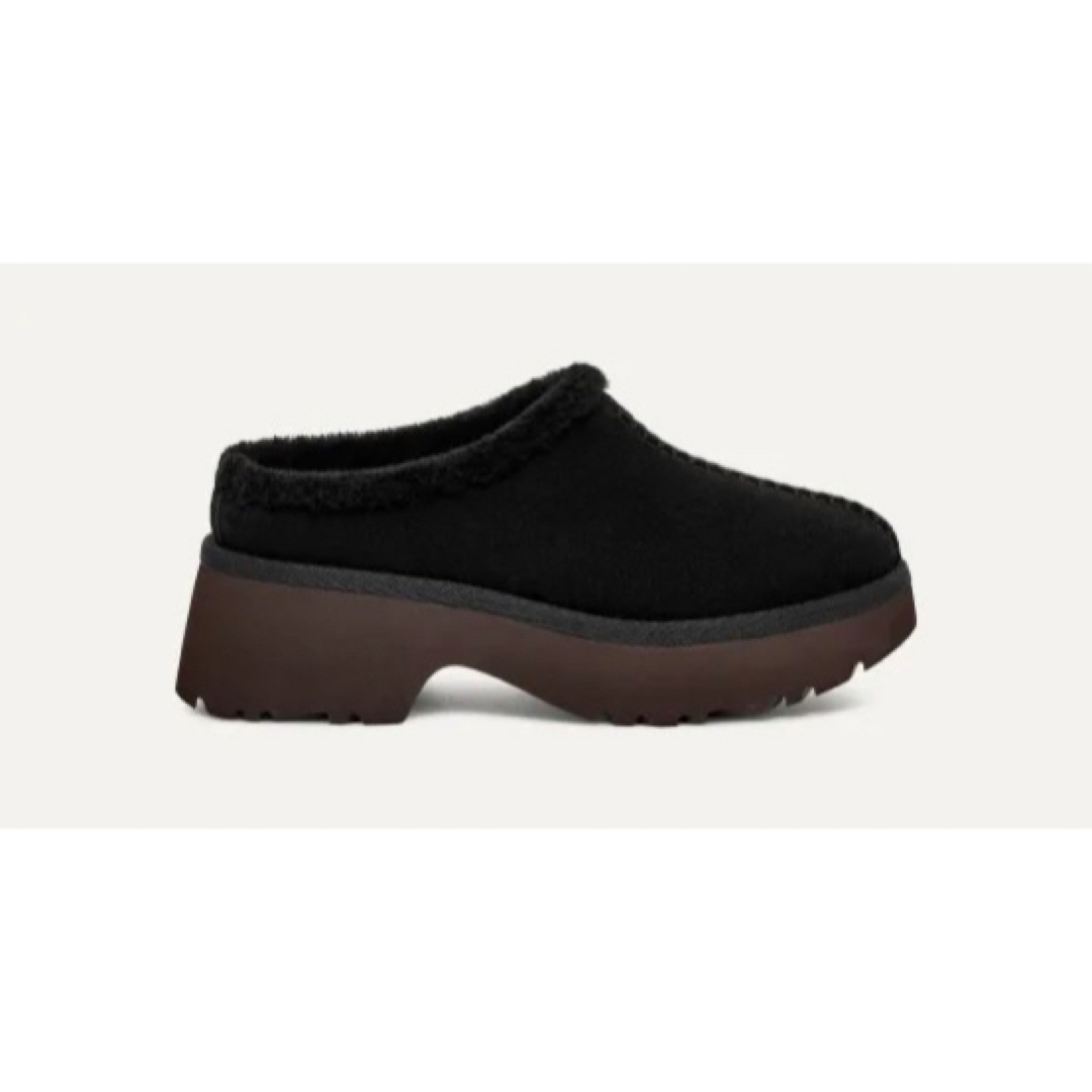 UGG(アグ)のUGG W NEW HEIGHTS COZY CLOG BLACK レディースの靴/シューズ(スリッポン/モカシン)の商品写真