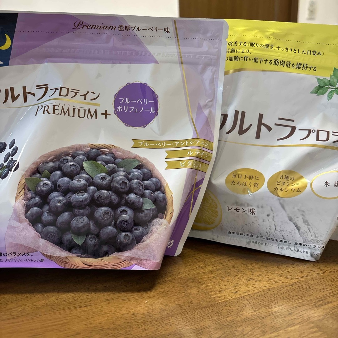 カーブスウルトラプロテイン レモン味、濃厚ブルーベリー味 カーブスウルトラプロテイン レモン味、濃厚ブルーベリー味
