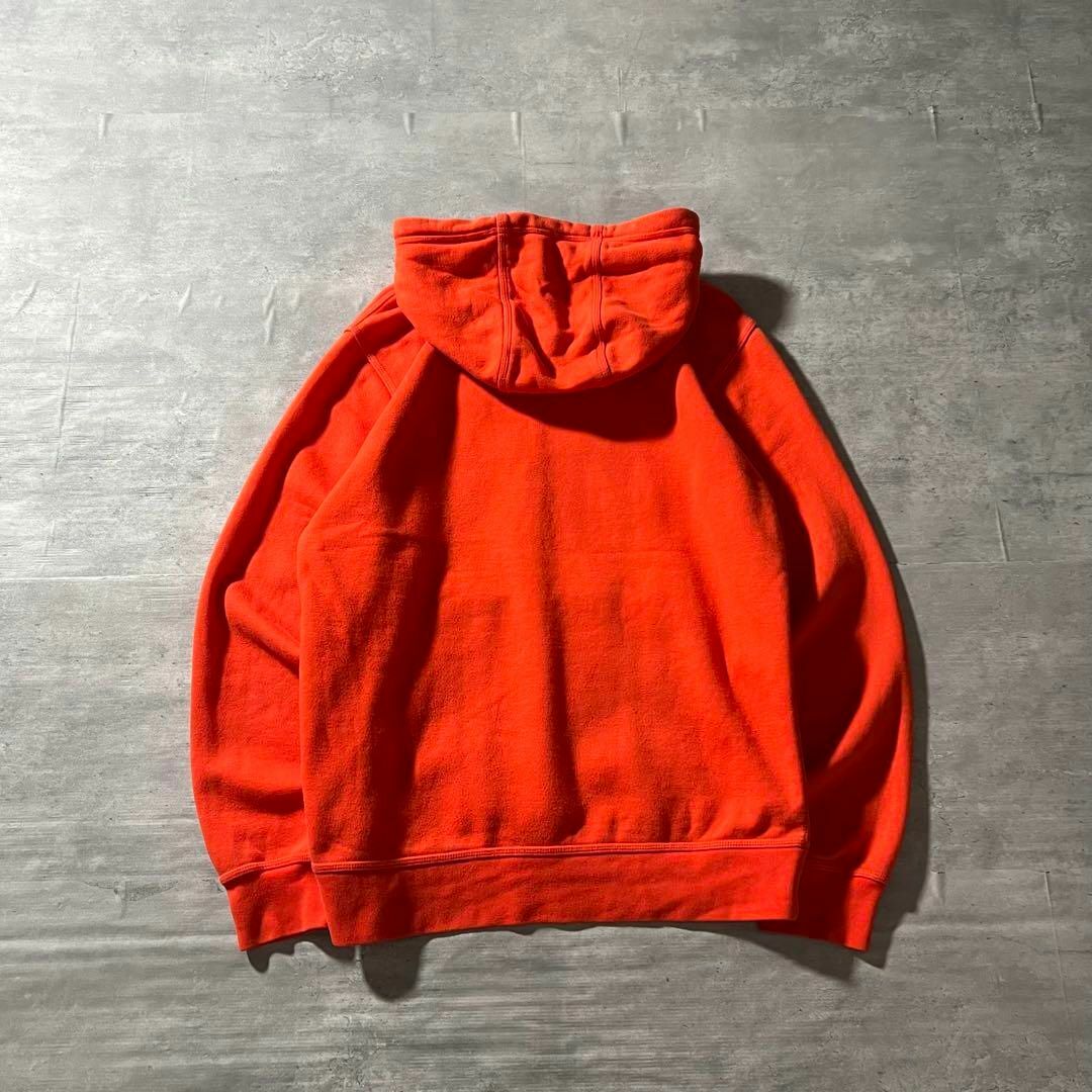 NIKE - 【希少カラー、ワンポイント刺繍ロゴ◎】NIKE裏起毛プル NIKE - 【希少カラー、ワンポイント刺繍ロゴ◎】NIKE裏起毛プル