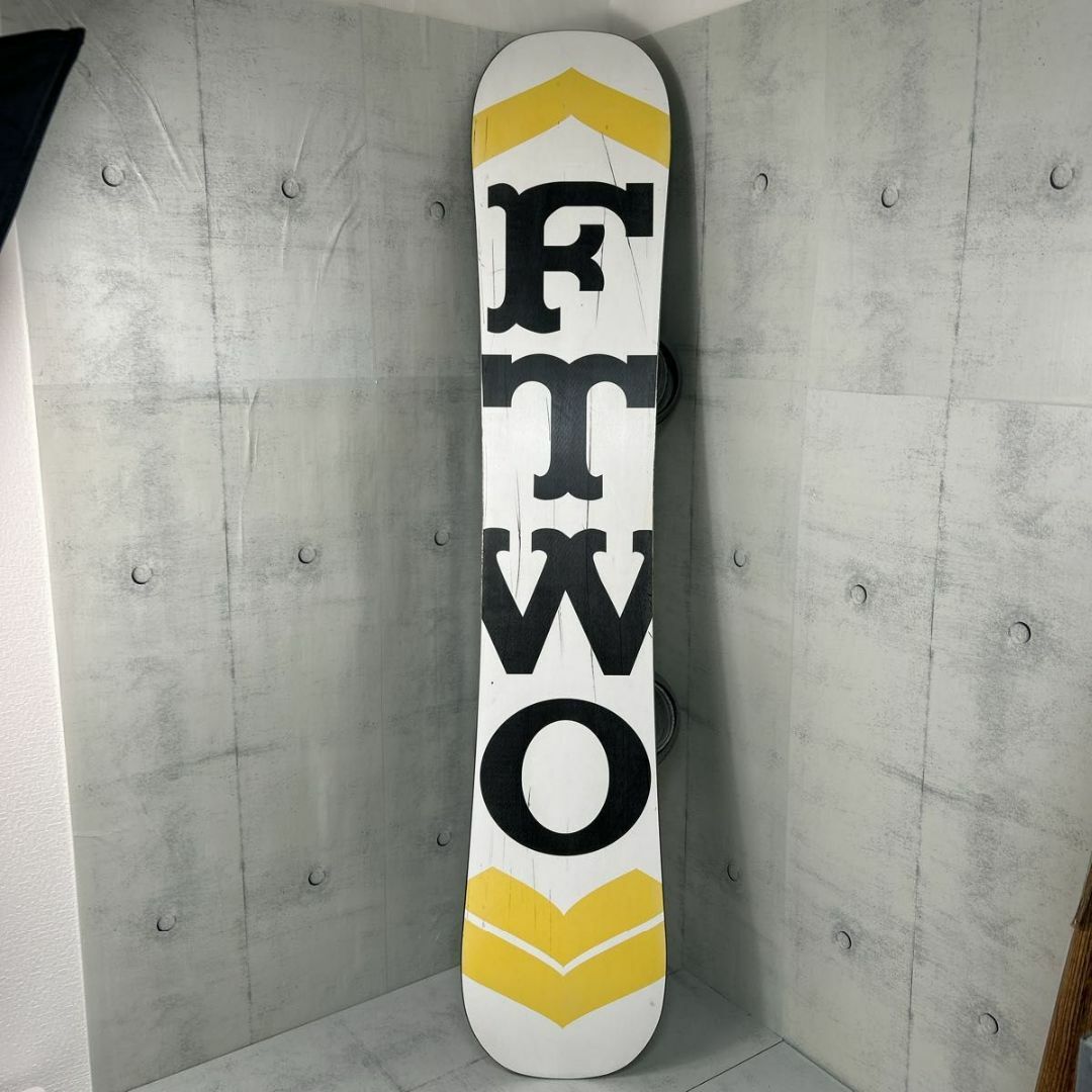 即購入可】FTWO blackdeck154cm× FLUX スノボSET品 スノーボード 即購入可】FTWO blackdeck154cm× FLUX スノボSET品 スノーボード