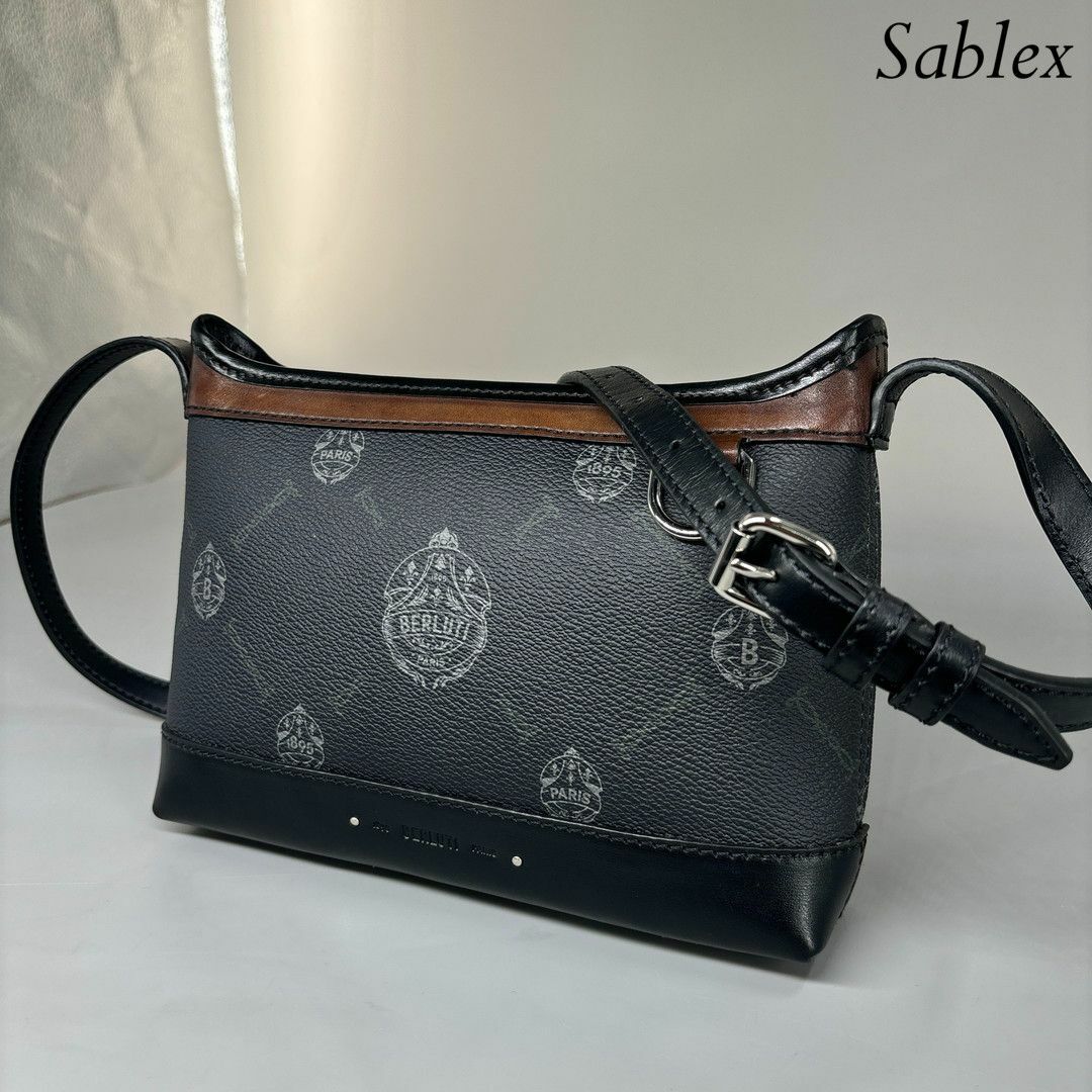 BERLUTI - 【未使用】ベルルッティ ショルダーバッグ BERLUTI - 【未使用】ベルルッティ ショルダーバッグ