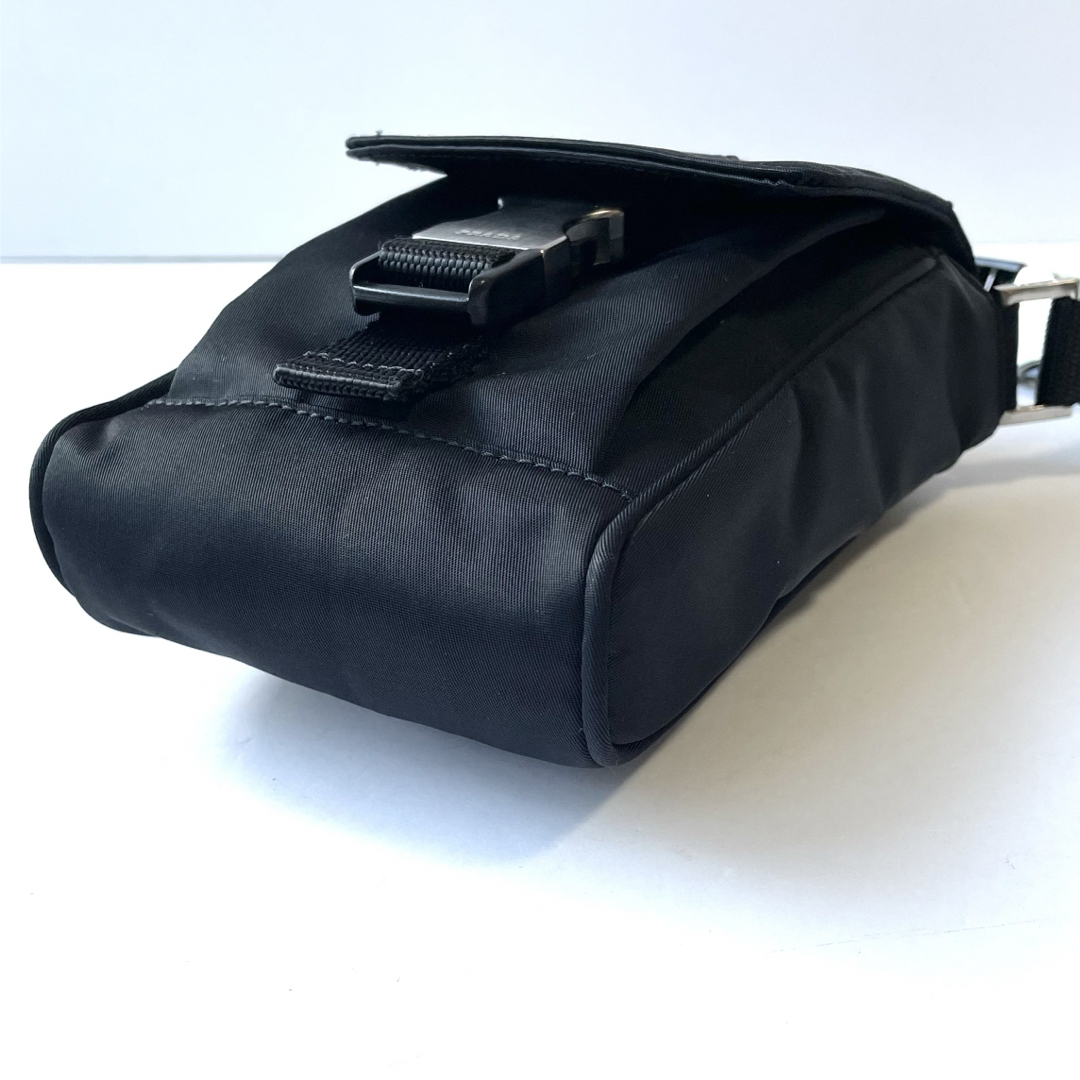 極美品〜美品】PRADA プラダ 2way ミニショルダーバッグ 極美品〜美品】PRADA プラダ 2way ミニショルダーバッグ
